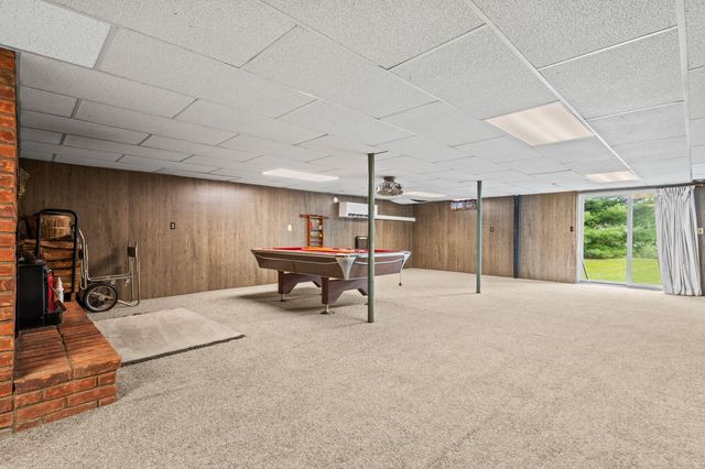 10663 Hall Road, Whitmore Lake, MI 48189