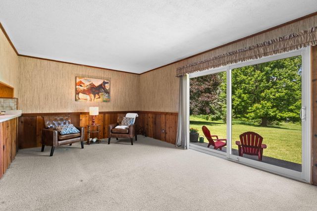 10663 Hall Road, Whitmore Lake, MI 48189