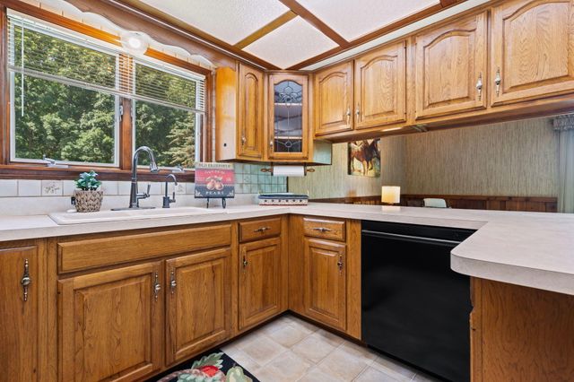 10663 Hall Road, Whitmore Lake, MI 48189