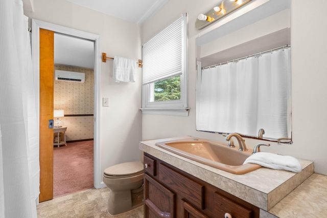 10663 Hall Road, Whitmore Lake, MI 48189