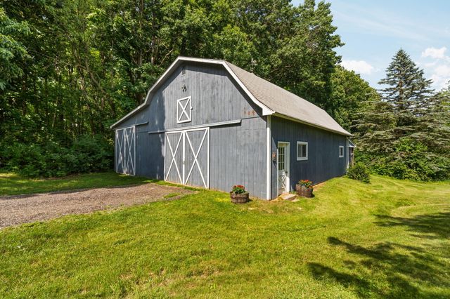 10663 Hall Road, Whitmore Lake, MI 48189