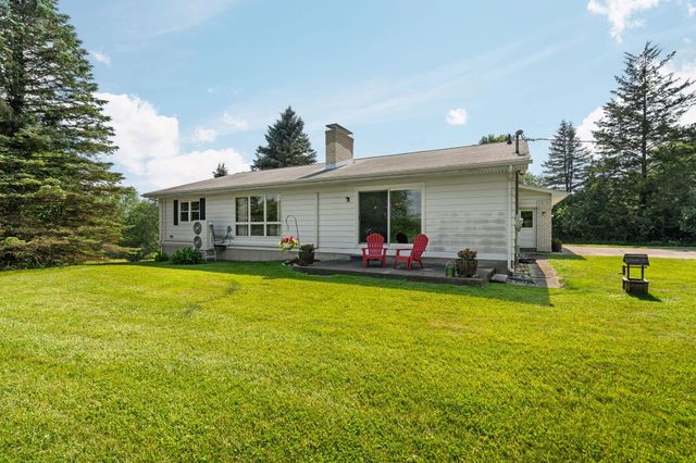 10663 Hall Road, Whitmore Lake, MI 48189