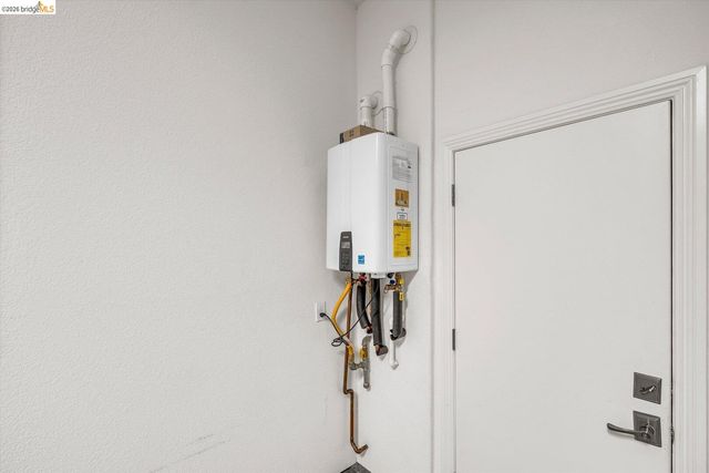 2002 Tempranillo LN, Brentwood, CA 94513