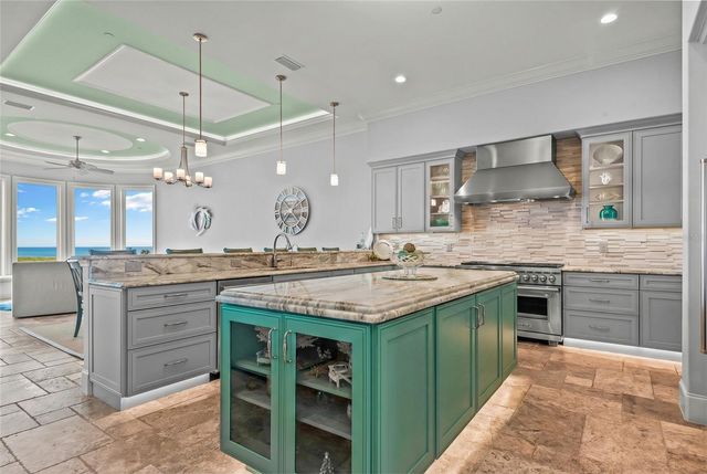 52 HAMMOCK BEACH CIRCLE S, Palm Coast, FL 32137