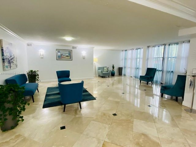 800 Parkview Dr 726, Hallandale Beach, FL 33009