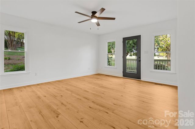 3730 Club House Drive NE, Conover, NC 28613
