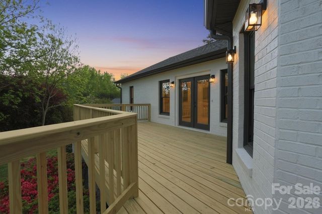 3730 Club House Drive NE, Conover, NC 28613