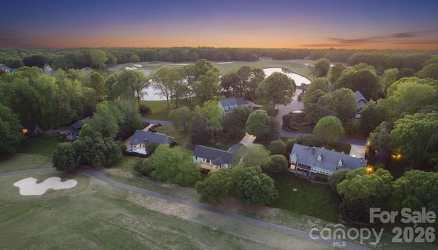 3730 Club House Drive NE, Conover, NC 28613