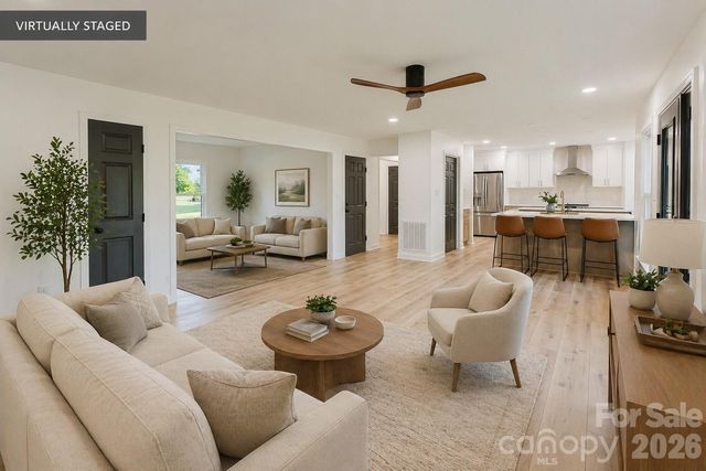 3730 Club House Drive NE, Conover, NC 28613