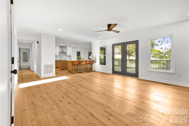 3730 Club House Drive NE, Conover, NC 28613