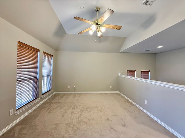 532 Silver Maple Drive, Irving, TX 75063