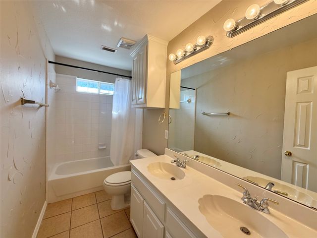 532 Silver Maple Drive, Irving, TX 75063