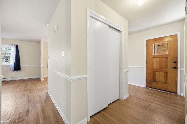 1001 Lyndon CIR, Newport News, VA 23605