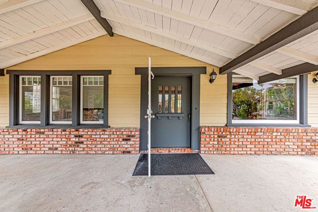 1044 S St Andrews Place, Los Angeles, CA 90019