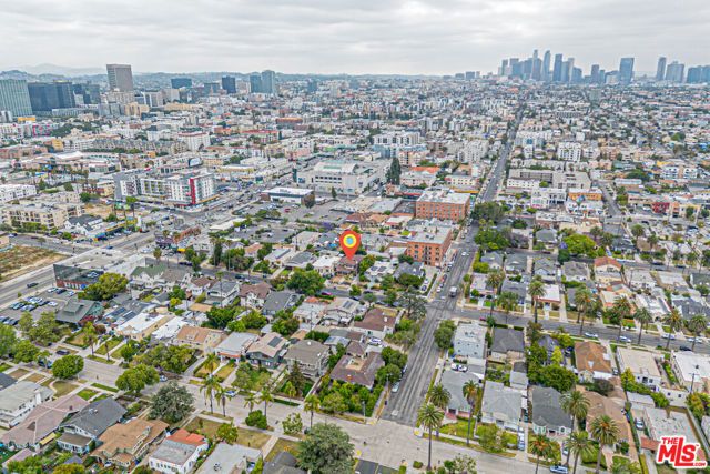 1044 S St Andrews Place, Los Angeles, CA 90019