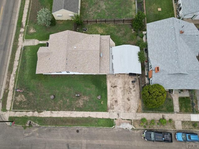 318 W 10th St, La Junta, CO 81050