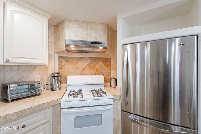 15606 S GILBERT Road 63, Chandler, AZ 85225