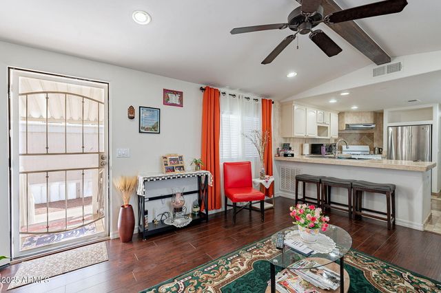 15606 S GILBERT Road 63, Chandler, AZ 85225