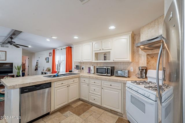 15606 S GILBERT Road 63, Chandler, AZ 85225