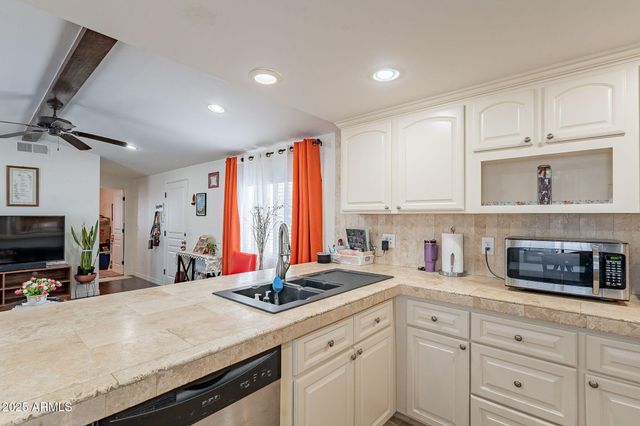 15606 S GILBERT Road 63, Chandler, AZ 85225