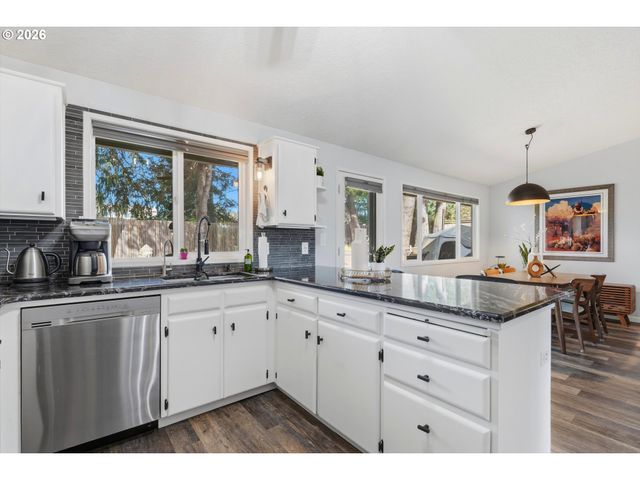 14875 Sw HEIDI Ct, Portland, OR 97224