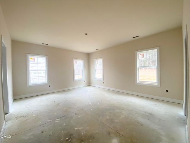 122 Grinnell Loop, Sanford, NC 27332