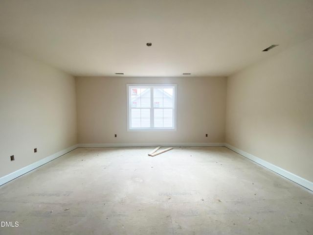 122 Grinnell Loop, Sanford, NC 27332