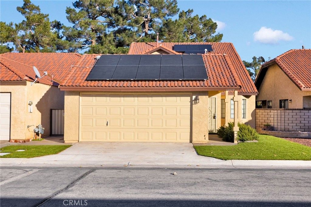 11659 Pepper Lane, Apple Valley, CA 92308