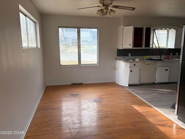 4517 S Wall Avenue, Joplin, MO 64804