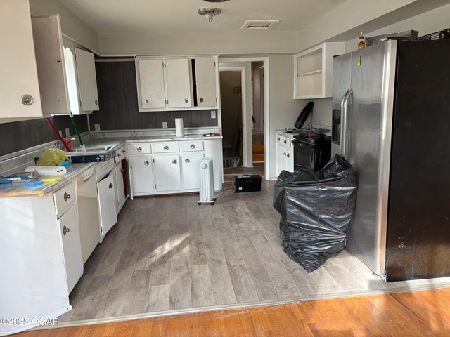 4517 S Wall Avenue, Joplin, MO 64804