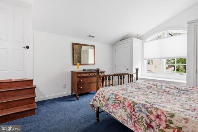 43 TWINING FORD RD, Richboro, PA 18954