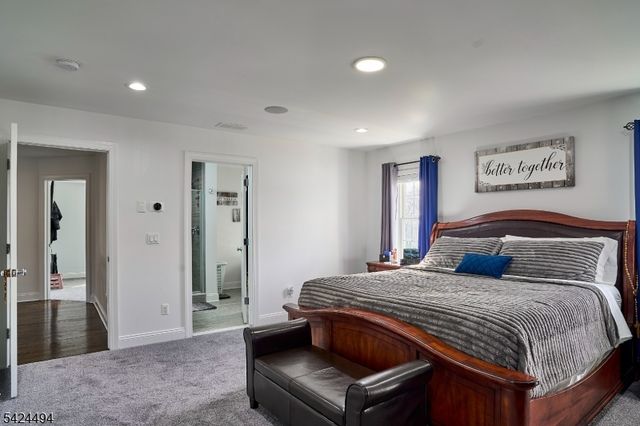 62 Colonial Woods Dr, West Orange Twp., NJ 07052