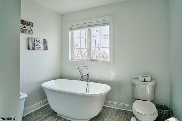 62 Colonial Woods Dr, West Orange Twp., NJ 07052