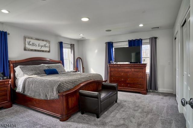 62 Colonial Woods Dr, West Orange Twp., NJ 07052