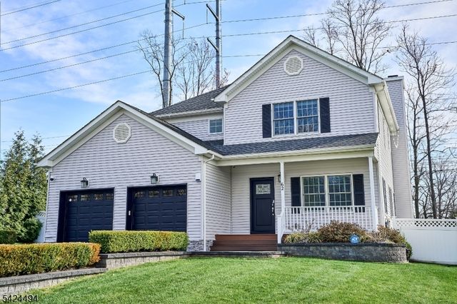 62 Colonial Woods Dr, West Orange Twp., NJ 07052