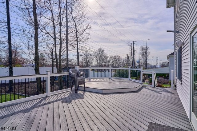 62 Colonial Woods Dr, West Orange Twp., NJ 07052