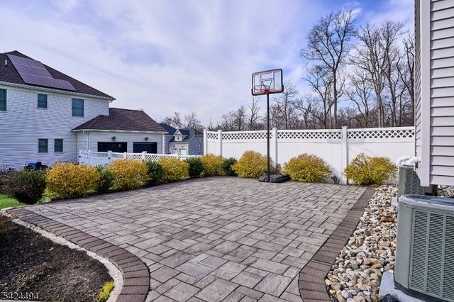 62 Colonial Woods Dr, West Orange Twp., NJ 07052