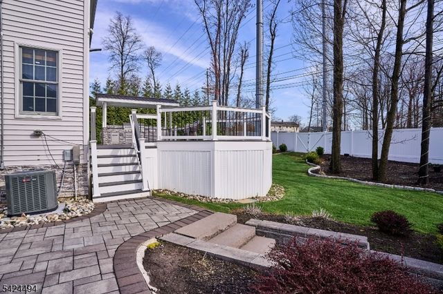 62 Colonial Woods Dr, West Orange Twp., NJ 07052