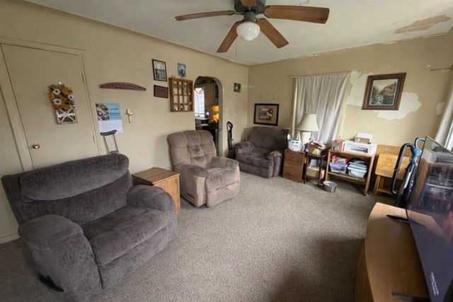 132 Lilac Street, Paw Paw, MI 49079