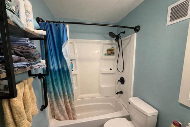 132 Lilac Street, Paw Paw, MI 49079