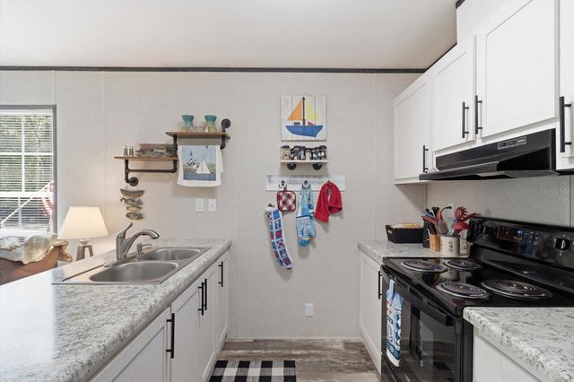 2521 E MERCURY STREET, Inverness, FL 34453