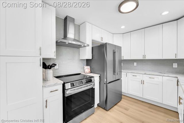 41981 Quince Drive, Novi, MI 48375