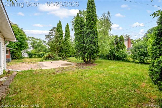 41981 Quince Drive, Novi, MI 48375