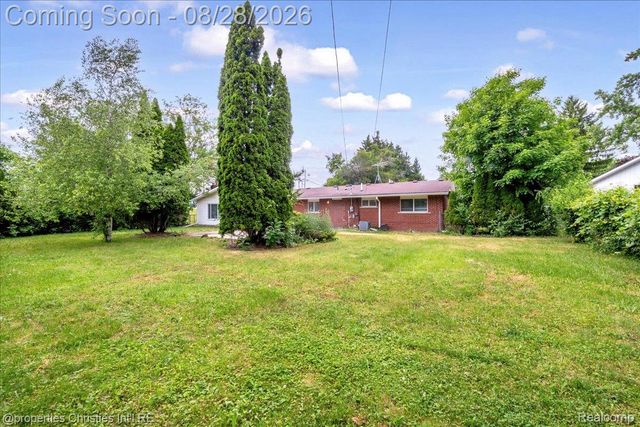 41981 Quince Drive, Novi, MI 48375