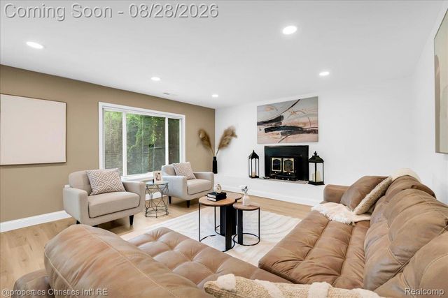 41981 Quince Drive, Novi, MI 48375