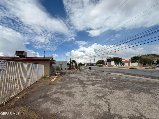 301 S ZARAGOZA Road, El Paso, TX 79907