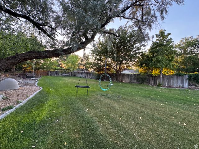 4248 S RUSHTON ACRES LN, Salt Lake City, UT 84120