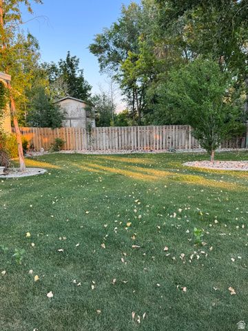 4248 S RUSHTON ACRES LN, Salt Lake City, UT 84120