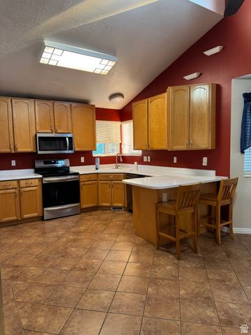 4248 S RUSHTON ACRES LN, Salt Lake City, UT 84120
