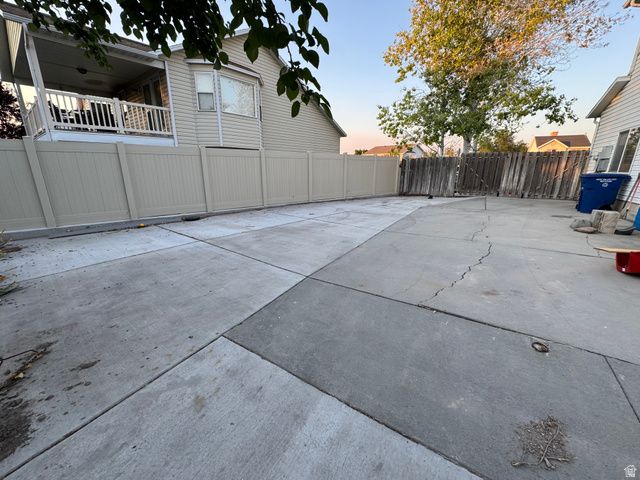 4248 S RUSHTON ACRES LN, Salt Lake City, UT 84120